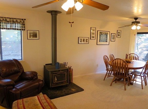 3rd image of 612 Cedar Canyon Trl