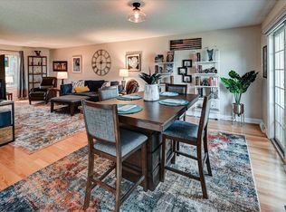 52 Golf Course Rd, Madison, WI 53704