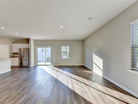 2nd image of 123 Wynn Way
