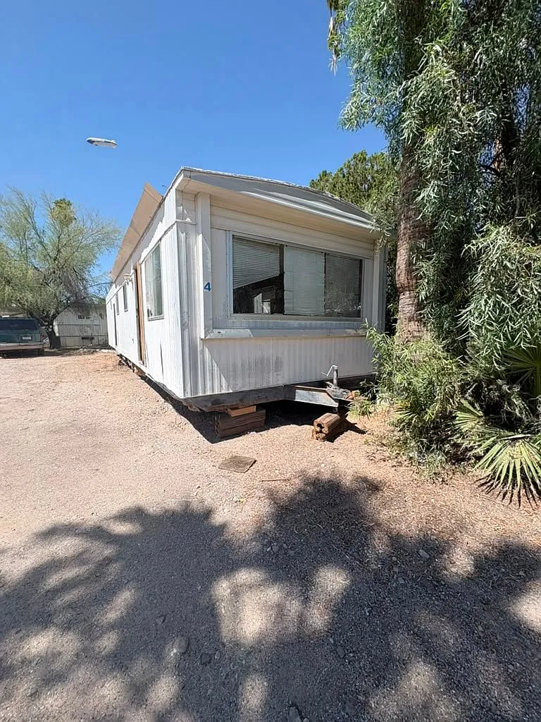 4541 N Old Romero Rd — Photo 3