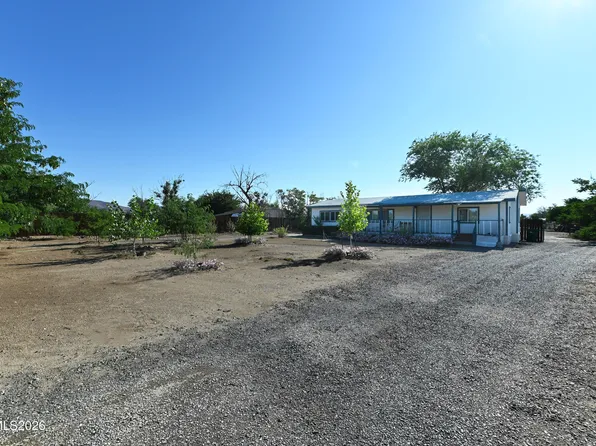 3614 Cherry St, Silver Springs, NV 89429
