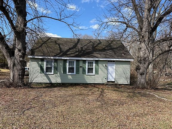 2nd image of 91 W Bacon St
