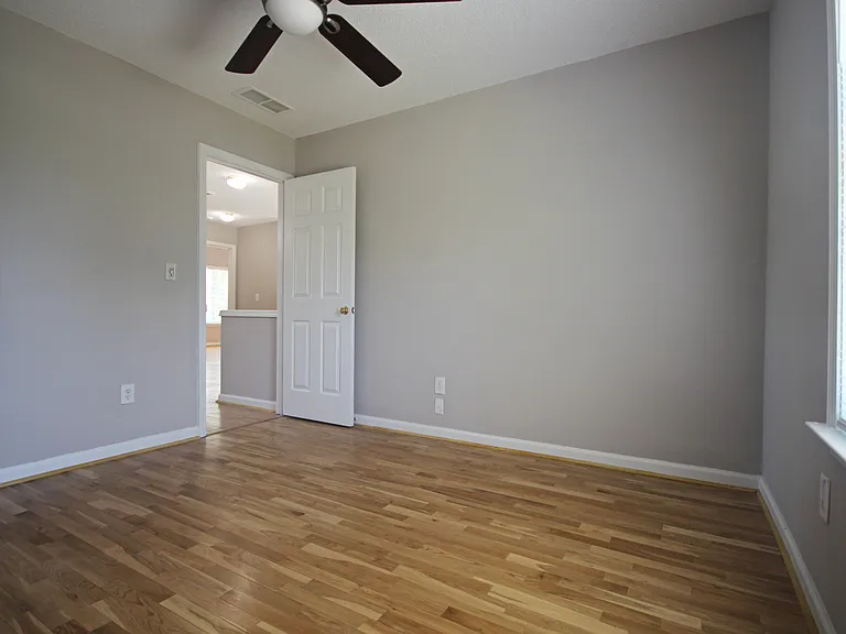 401 Bottesford Dr NW — Photo 29