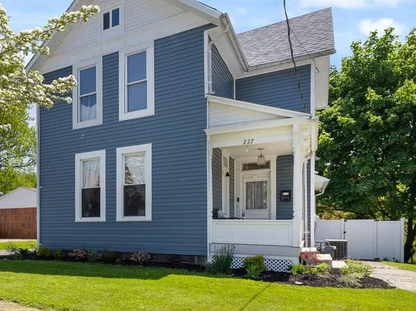 227 Sherman St, Galion, OH 44833