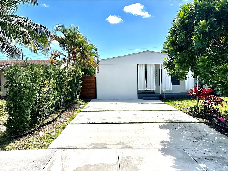 5300 NW 1st Ave — Photo 46