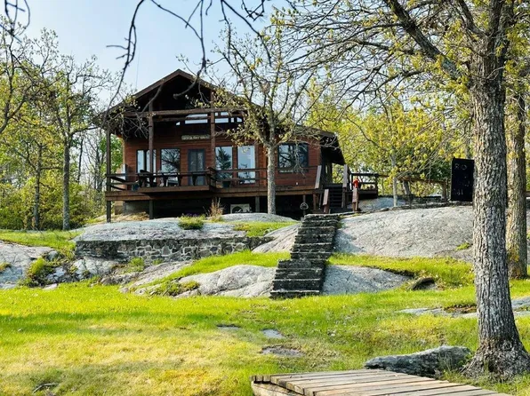394 Penasse Is, Angle Inlet, MN 56711