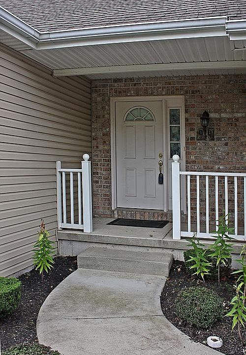 1st image of 949 Maryvale Dr