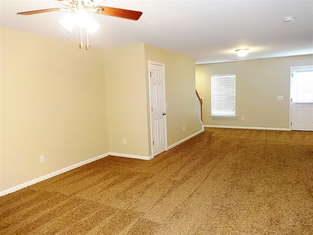 506 Evening Shade Dr — Photo 3