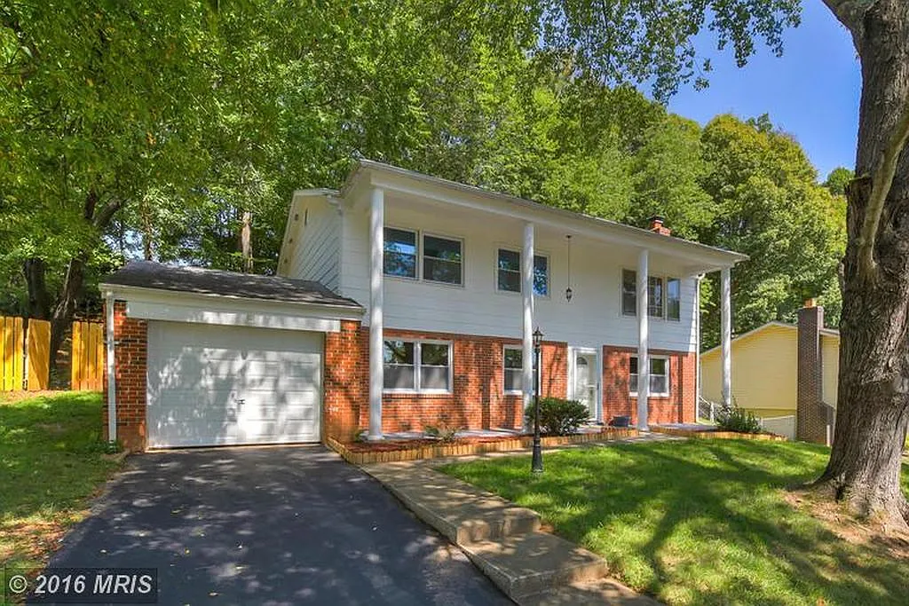 4704 Kenny Ct photo 1