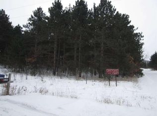 8123 Russell Ln, Almond, WI 54909