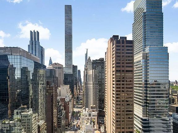 4th image of 207 E 57th St Unit 34/35B