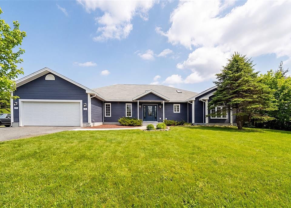 1st image of 5 Roblin Place