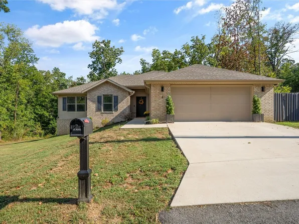 4 Kames Ln, Bella Vista, AR 72715