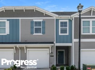 527 Cherry Ridge Dr, Orange Park, FL 32065