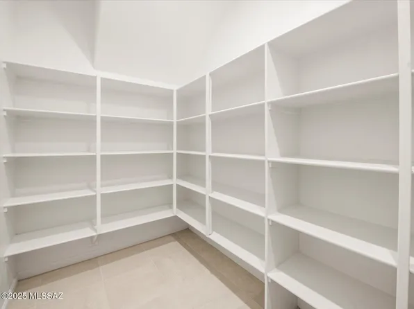 8313 S Cabari Mine Way, Tucson, AZ 85747