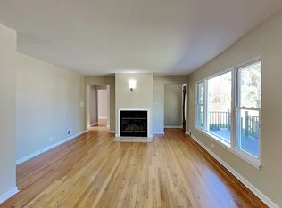 23 E Adams St, Villa Park, IL