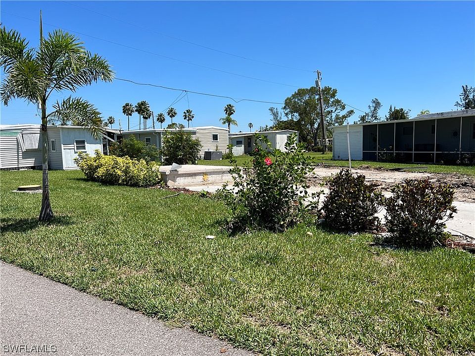 2nd image of 122 Shoreland Dr