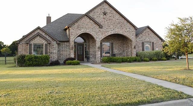 1st image of 1020 Heather Ct