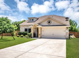 1020 Bend Ct, Forney, TX 75126