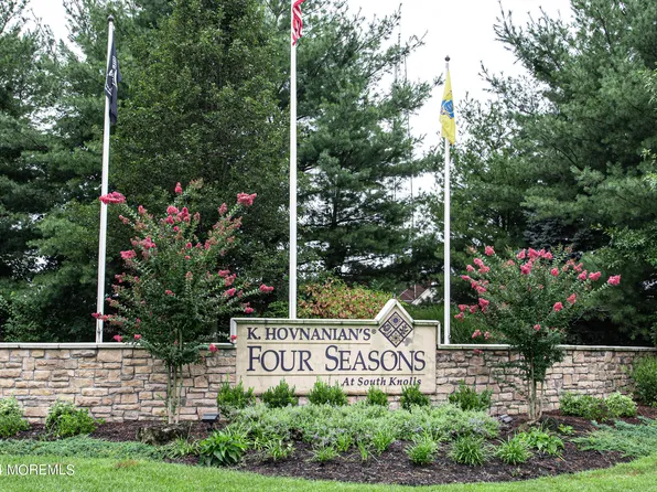 24 Marlow Drive, Jackson, NJ 08527