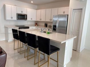 2422 SW 145th Pl, Miami, FL 33175