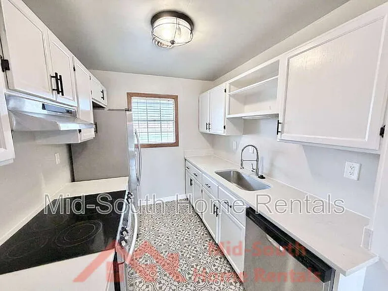 465 Shelton Rd — Photo 7