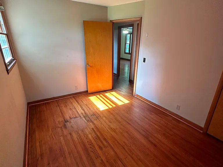 539 Bismark Dr — Photo 13