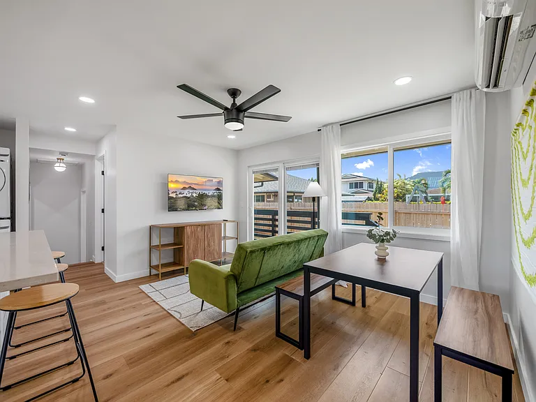 338 Kalama St #D — Photo 4