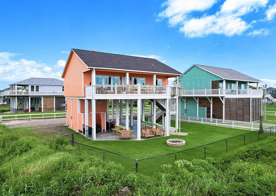 808 S Monkhouse Dr, Crystal Beach, TX 77650 MLS 90149596 Zillow