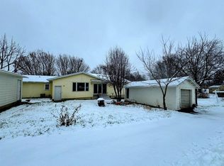 1018 16th St, Monroe, WI 53566