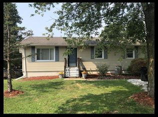 103 Sierra Cir, Macon, MO 63552