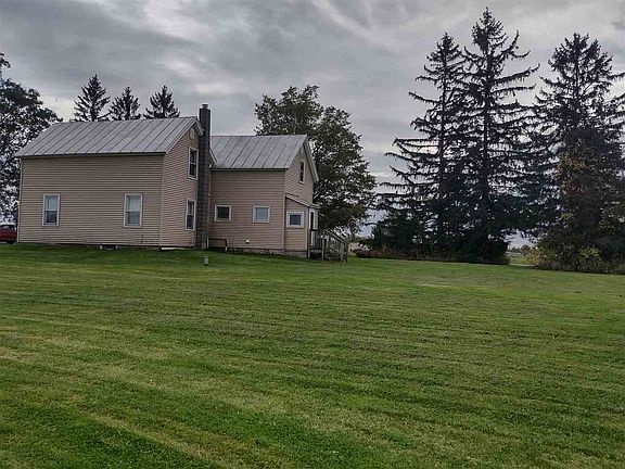 3rd image of 1557 State Highway 37