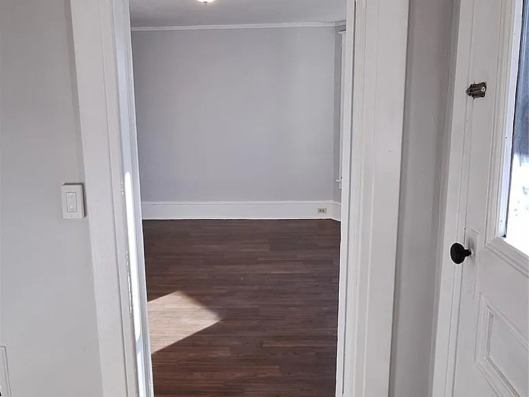 195 N Hamilton St #2 — Photo 9
