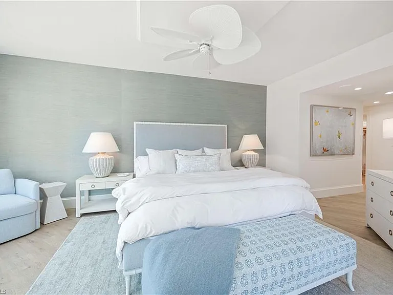 3971 Gulf Shore Blvd N #401 — Photo 24