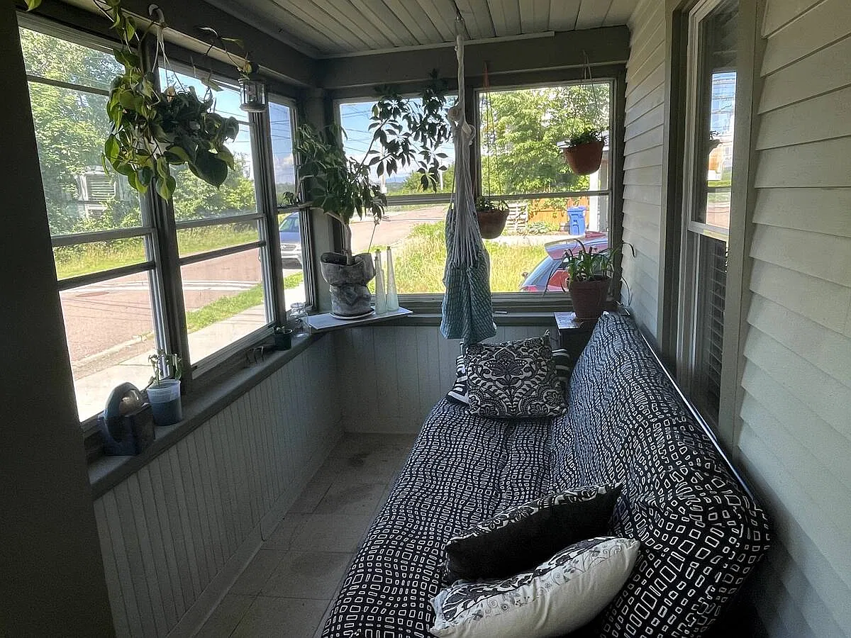 1 bed, 650 sqft, $1,900 — Photo 3
