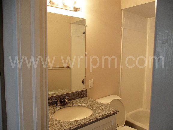 3rd image of 329 Liberty Ave