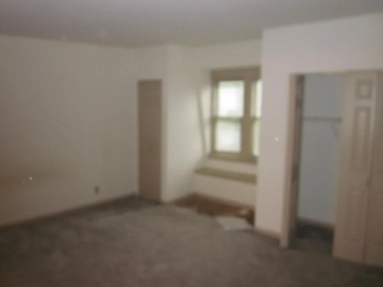 1233 Sidney St — Photo 7