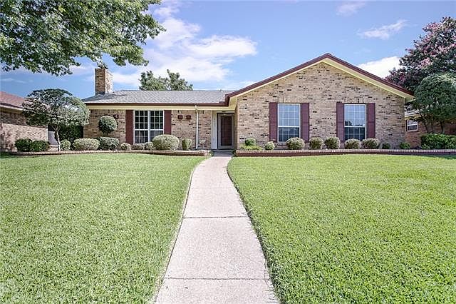 1st image of 4923 Willowhaven Cir
