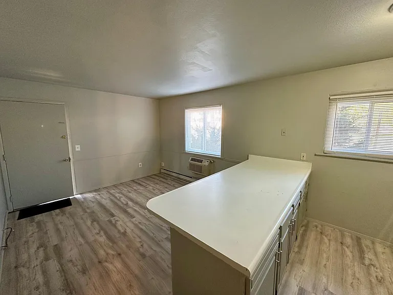 1233 Sibley Rd — Photo 5