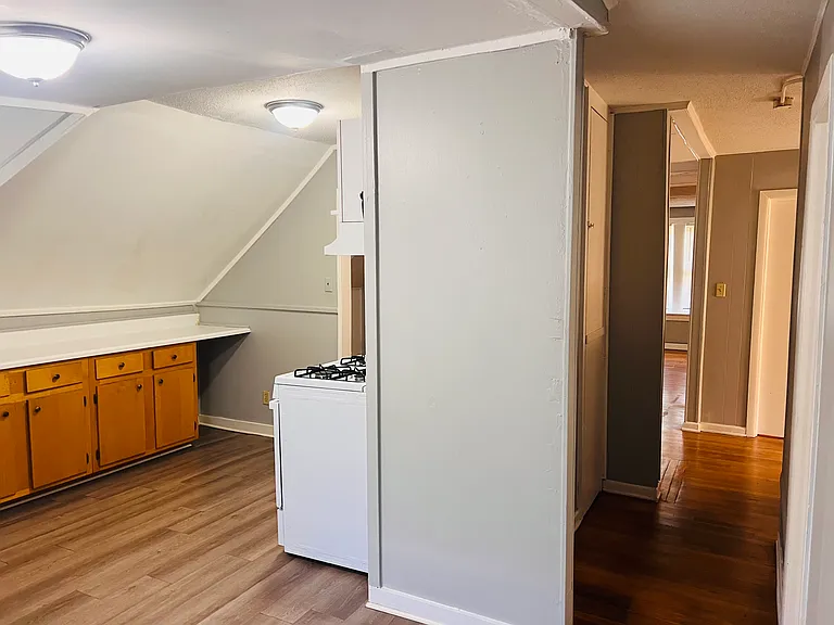 1319 Harbert Ave #5 — Photo 10