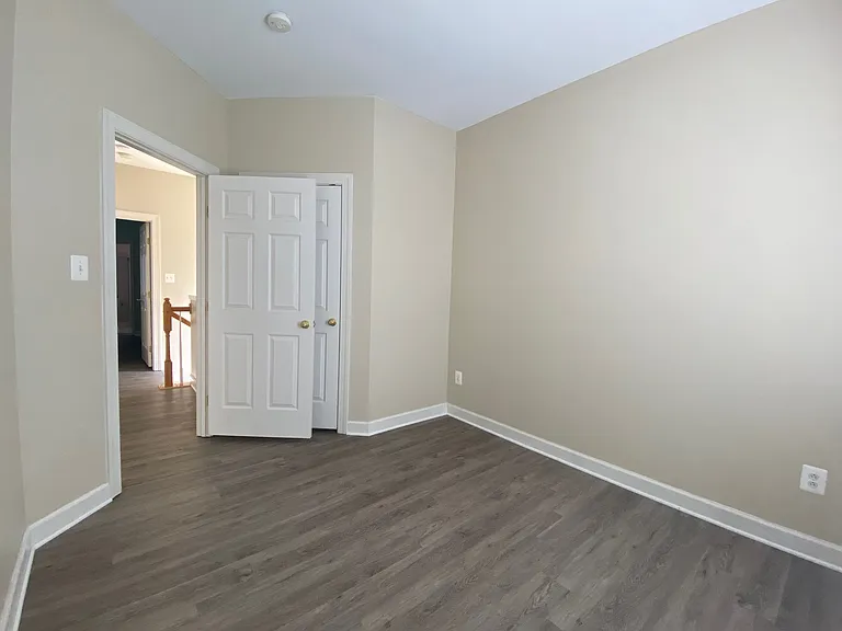 3923 Shawfield Ln — Photo 29