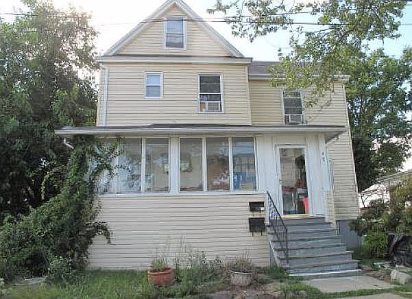 1st image of 47 Dewey Ave