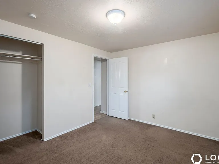 3377 S 2410 E #B — Photo 15