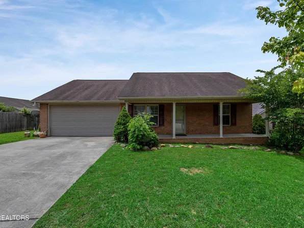 4411 Waldon Pond Ln, Corryton, TN 37721