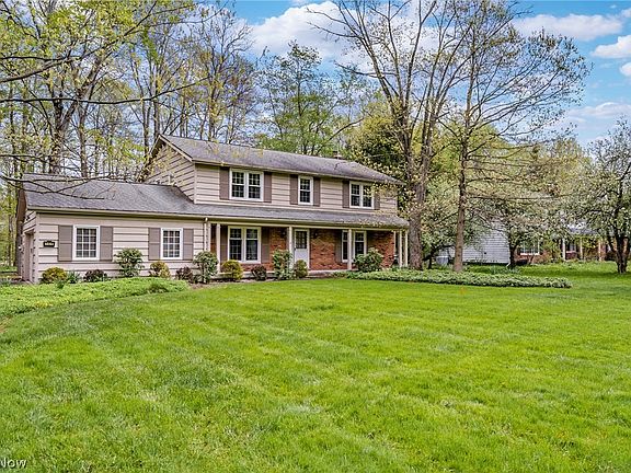 2nd image of 6439 Creekside Trl