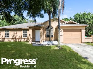 631 SW Pueblo Ter, Pt Saint Lucie, FL 34953