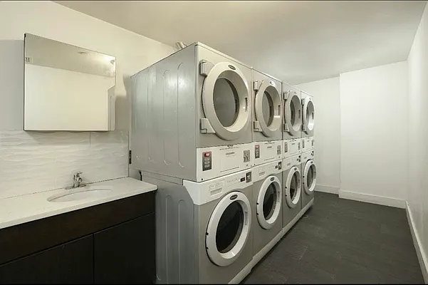 Rented by Bold New York | media 1