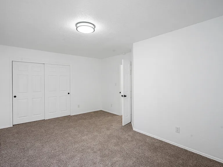 4916 Sereno Dr NE — Photo 20