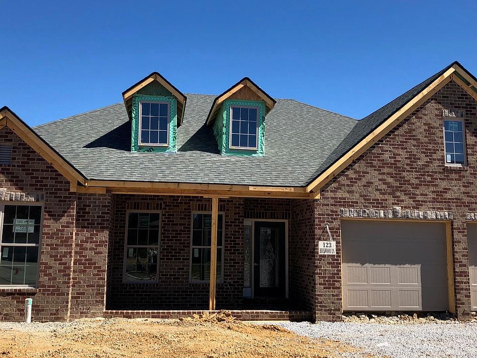 2nd image of 123 Beckwood Ln