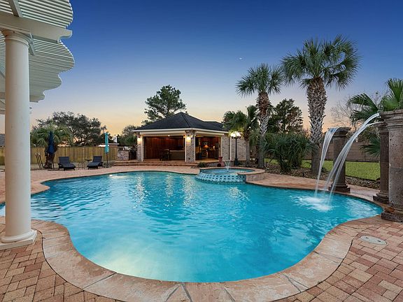 3rd image of 2202 Britton Ridge Dr